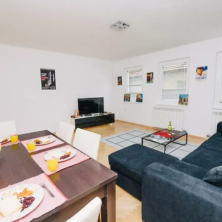 Modern Apartments With Huge Garden Apartment Sarajevo